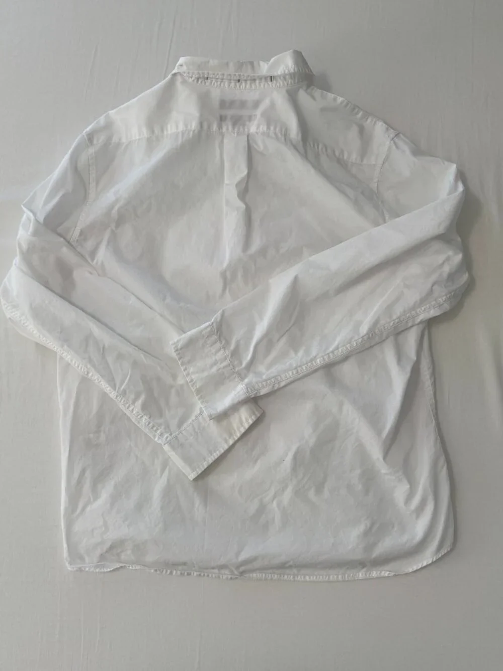 Banana Republic Men's Untucked Button-Down Shirt